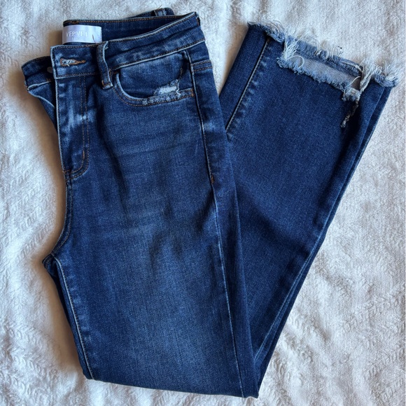 Vervet Denim - Vervet Dark Wash Cropped Mom Jeans with Frayed Hem